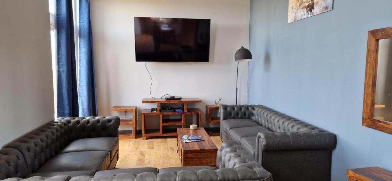Luxury 4 Bedroom Cottage With Stunning Views Near Fairy Pools! Carbost  Buitenkant foto