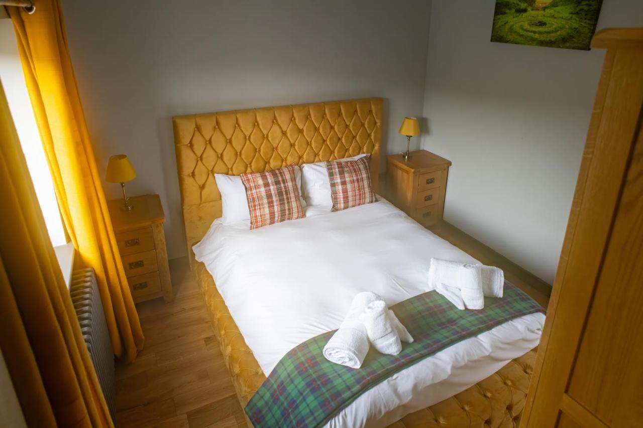 Luxury 4 Bedroom Cottage With Stunning Views Near Fairy Pools! Carbost  Buitenkant foto