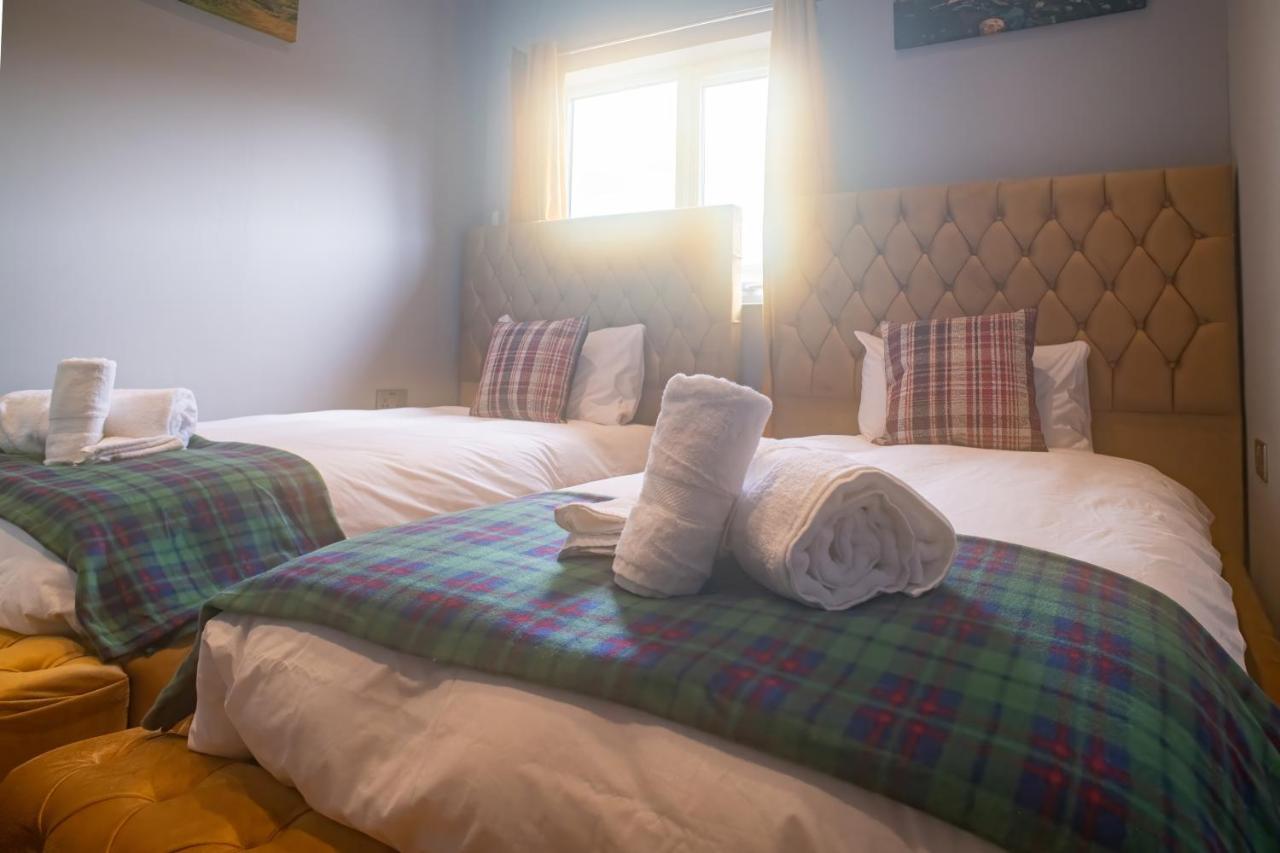 Luxury 4 Bedroom Cottage With Stunning Views Near Fairy Pools! Carbost  Buitenkant foto
