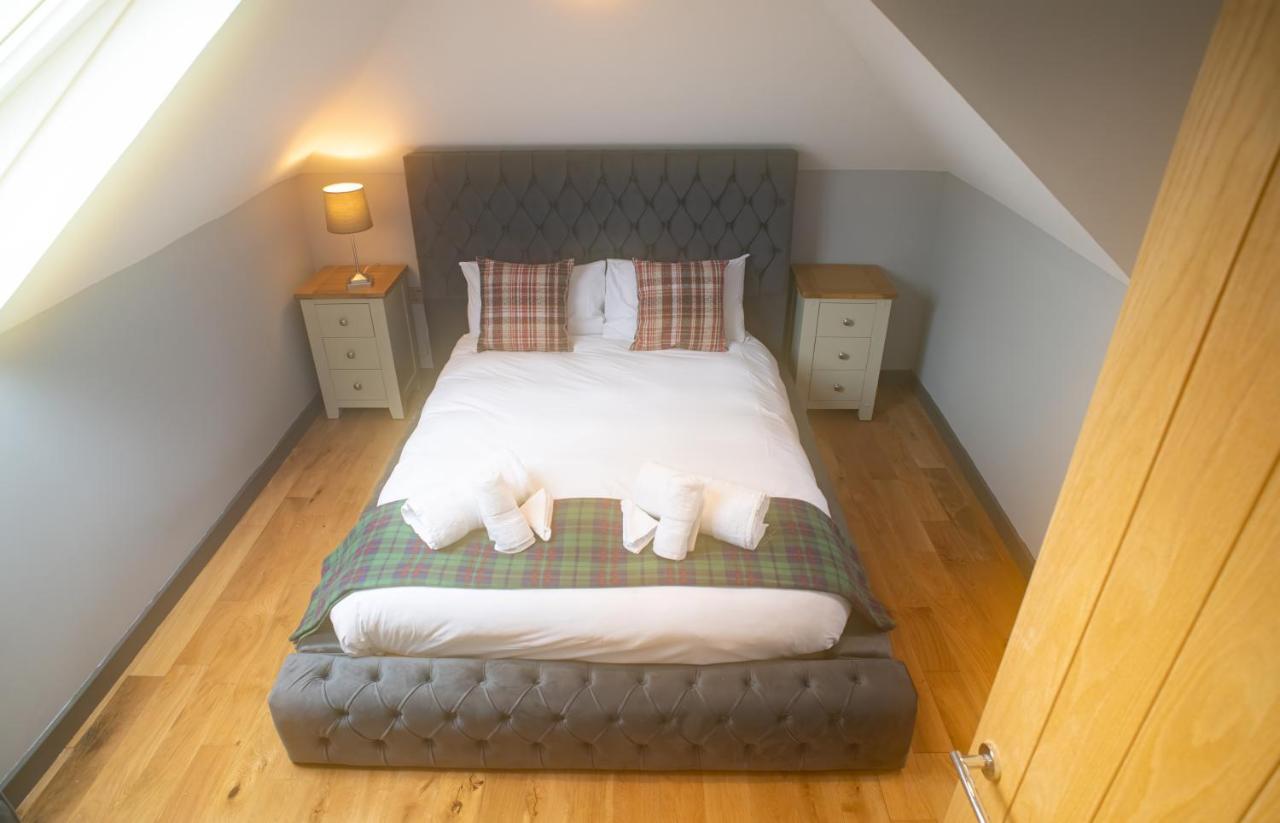 Luxury 4 Bedroom Cottage With Stunning Views Near Fairy Pools! Carbost  Buitenkant foto