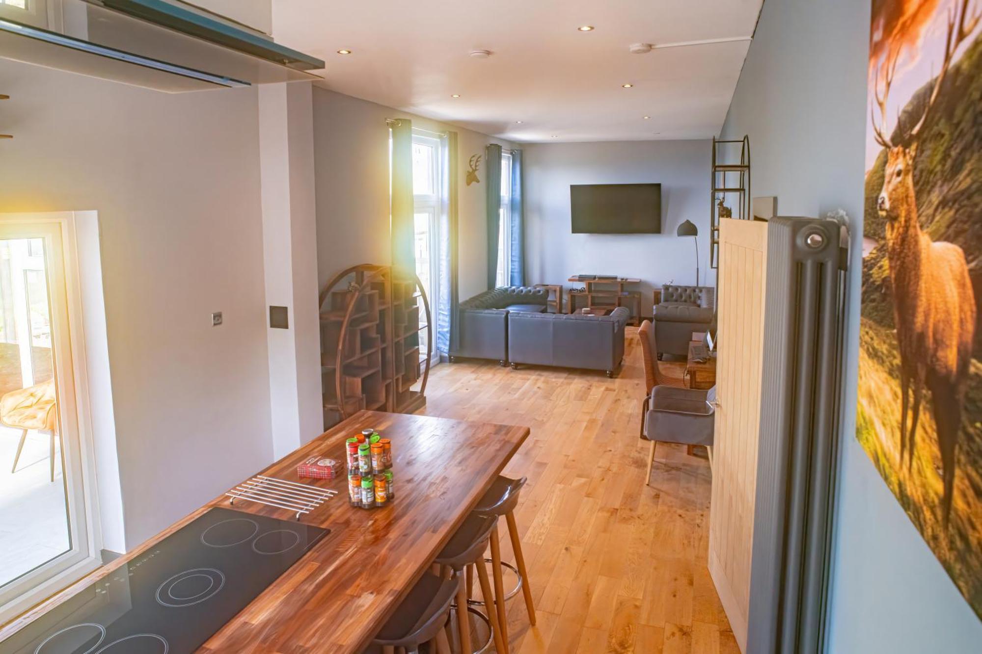 Luxury 4 Bedroom Cottage With Stunning Views Near Fairy Pools! Carbost  Buitenkant foto