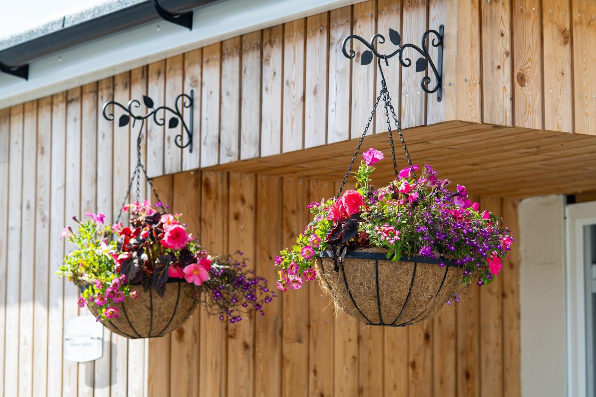 Luxury 4 Bedroom Cottage With Stunning Views Near Fairy Pools! Carbost  Buitenkant foto