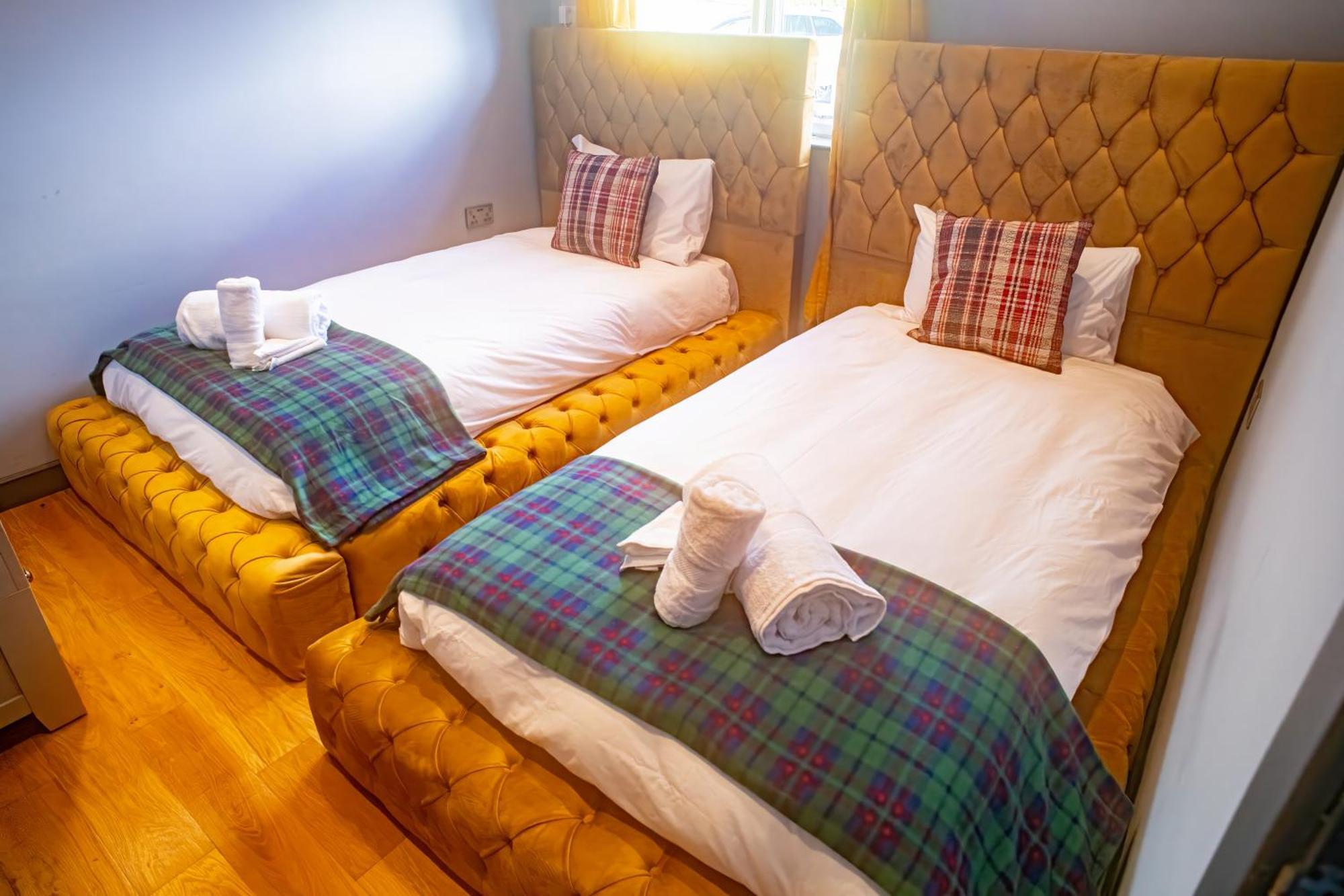 Luxury 4 Bedroom Cottage With Stunning Views Near Fairy Pools! Carbost  Buitenkant foto